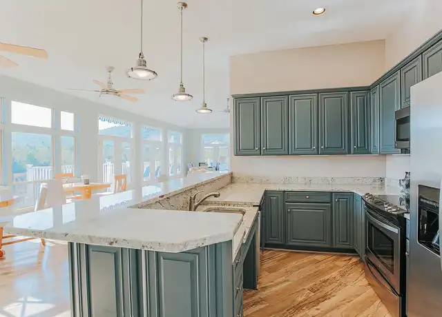 Property at Lakeside Apartments - 200 Lake Club Ct, Charlottesville, VA, 22902, 1-3 bed, 1-2 bath, [object Object]