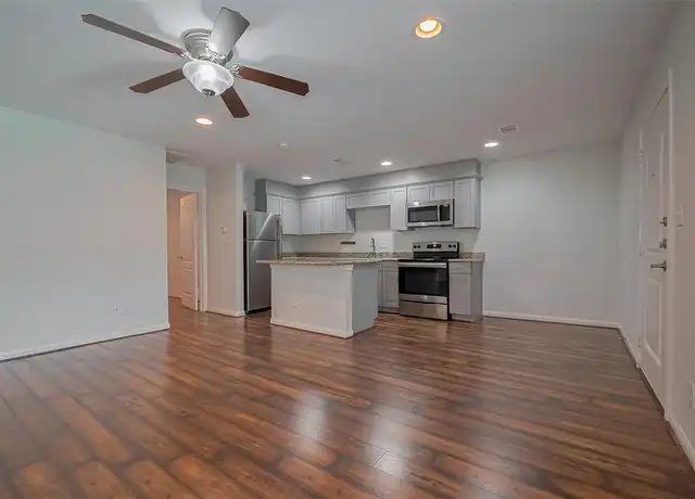Property at 5333 Richmond Ave #25, Houston, TX, 77056, 1 bed, 1 bath, [object Object]