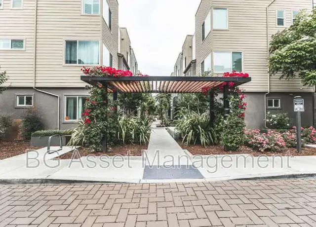 Property at 180 Uptown Cir, Oakland, CA, 94607, 3 beds, 3.5 baths, [object Object]