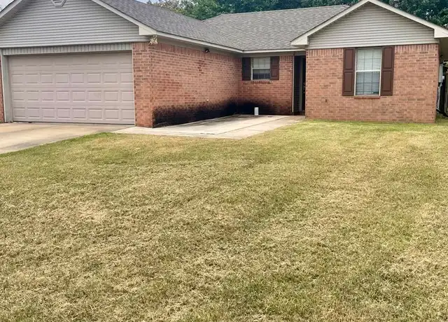 Property at 1425 Joyner Dr, Conway, AR, 72034, 3 beds, 2 baths, [object Object]