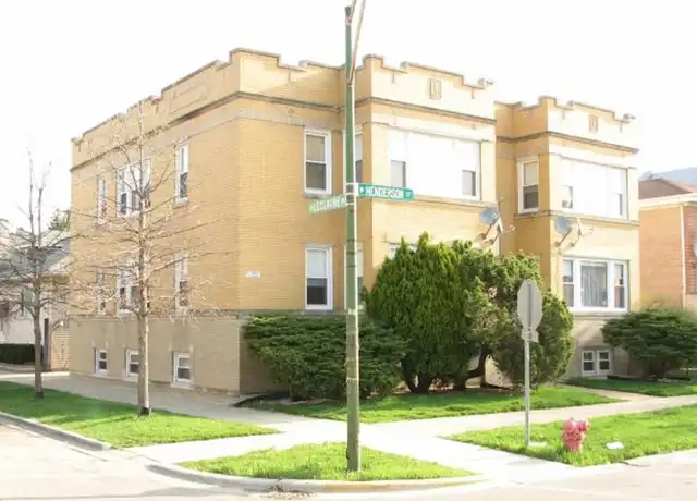 Property at 5056 W Henderson St Unit 2E, Chicago, IL, 60641, 1 bed, 1 bath, [object Object]
