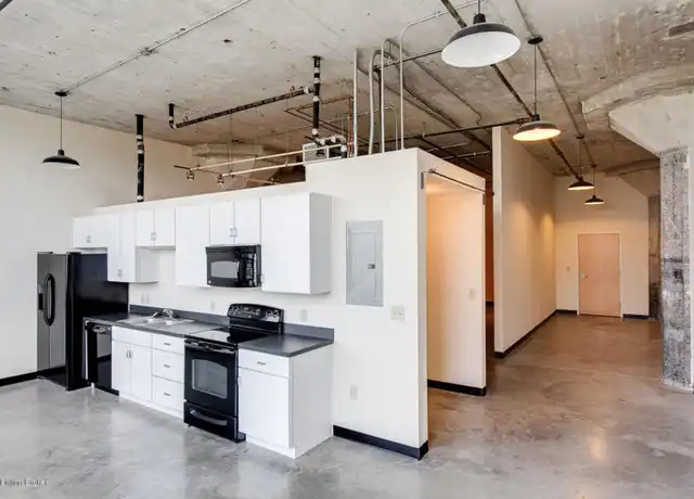 Property at 2520 S 3rd St #211, Louisville, KY, 40208, 2 beds, 2 baths, [object Object]