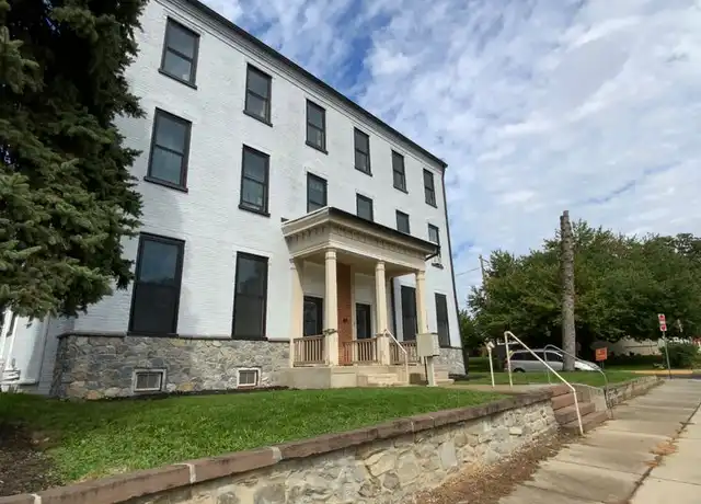 Property at 557 Union St #2, Columbia, PA, 17512, 1 bed, 1 bath, [object Object]