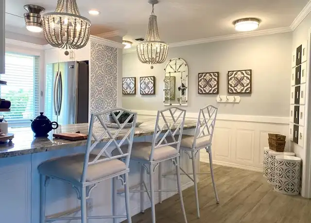 Property at 306 Palm Dr #412, Naples, FL, 34112, 2 beds, 2 baths, [object Object]