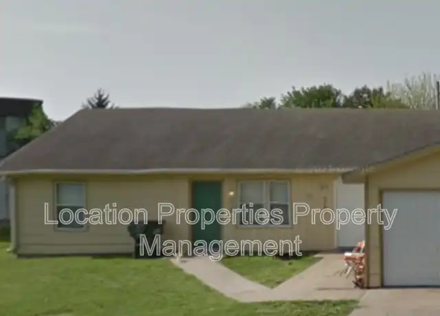 Property at 3741 Brush Creek Dr Unit 1, Lawrence, KS, 66047, 3 beds, 2 baths, [object Object]