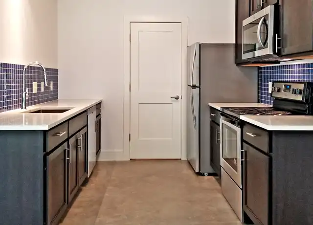 Property at 4300 Junius St Unit 2BR, Dallas, TX, 75246, 2 beds, 2 baths, [object Object]