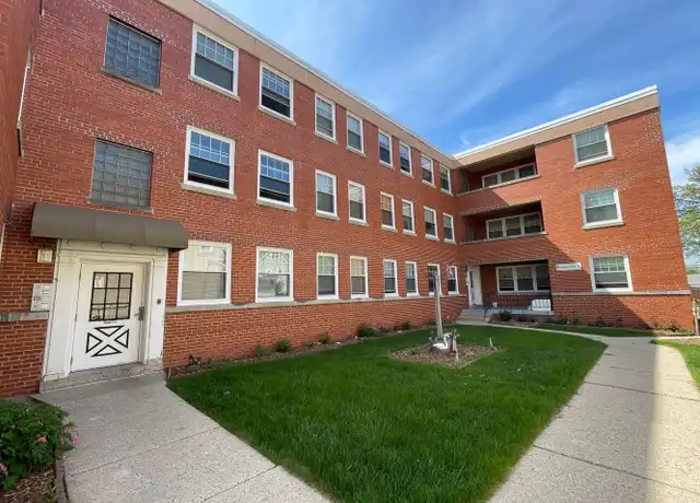 Property at 7726 W Becher St Unit 2, West Allis, WI, 53219, 2 beds, 1 bath, [object Object]