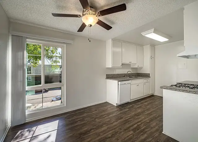 Photo of 3401 W Del Monte Dr, Anaheim, CA 92804