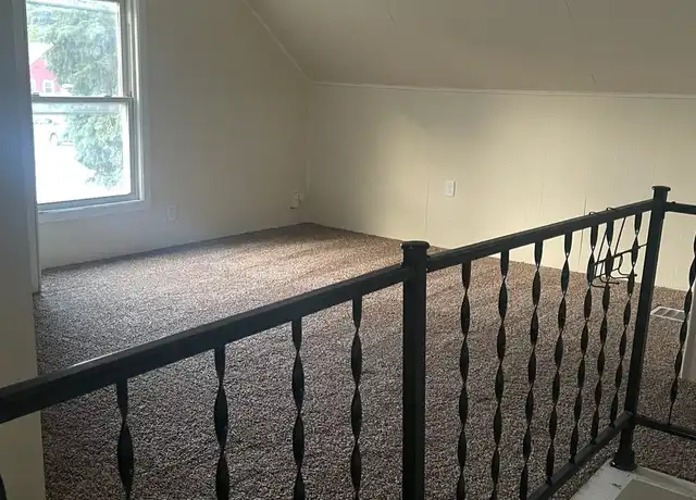 Property at 4048 29th Ave, Kenosha, WI, 53140, 3 beds, 1 bath, [object Object]