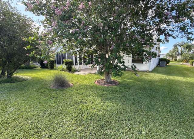 Photo of 2204 Crawford Ct, The Villages, FL 32162