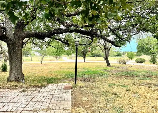 Property at 1806 FM 2123, Paradise, TX, 76073, 3 beds, 2 baths, [object Object]