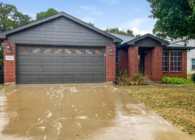 Property at 2412 Castle Pines Dr, Burleson, TX, 76028, 3 beds, 2 baths, [object Object]