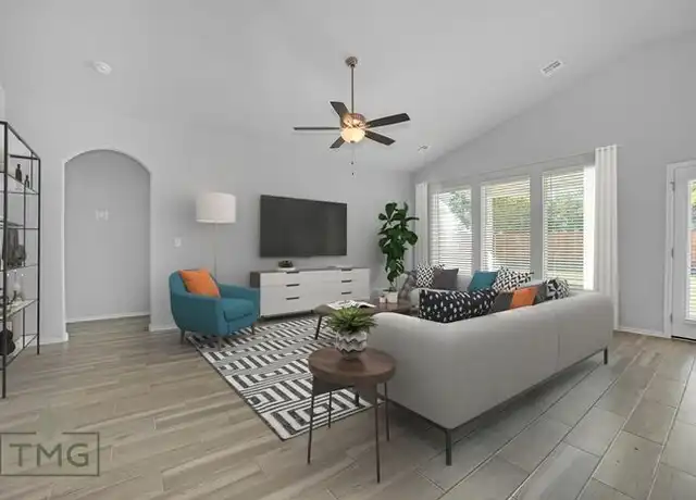 Property at 10602 N 117 Pl, Owasso, OK, 74055, 3 beds, 2 baths, [object Object]