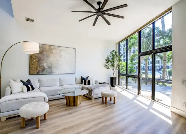 Property at 3024 NE 49th St, Fort Lauderdale, FL, 33308, 2 beds, 2.5 baths, [object Object]