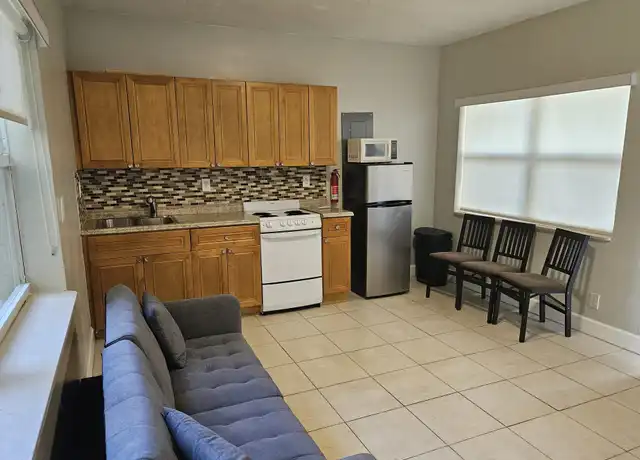 Property at 1136 NE 167th St Unit Studio A, North Miami Beach, FL, 33162, 1 bed, 1 bath, [object Object]