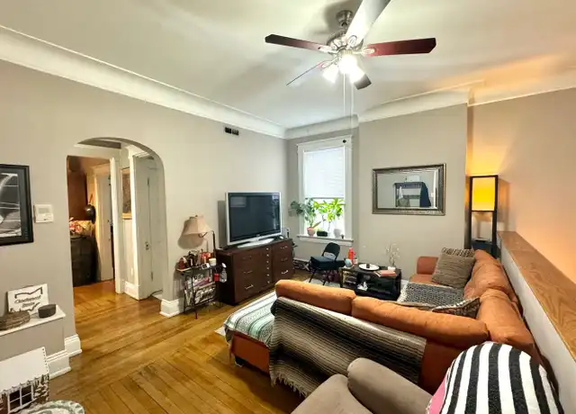 Property at 980 Dana Ave Unit 1, Cincinnati, OH, 45229, 2 beds, 1 bath, [object Object]