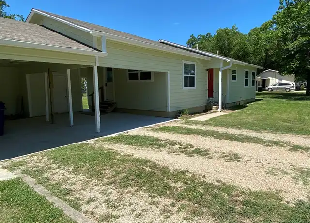Property at 102 E Live Oak St, Hutto, TX, 78634, 2 beds, 2 baths, [object Object]