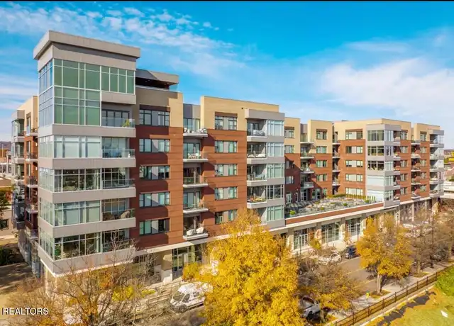 Property at 333 W Depot Ave #613, Knoxville, TN, 37917, 1 bed, 1.5 baths, [object Object]