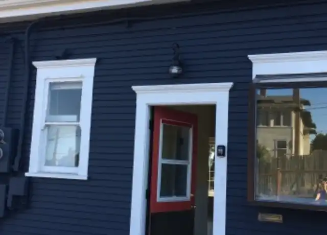 Property at 205 State Ave Unit A, Bremerton, WA, 98337, 3 beds, 1 bath, [object Object]