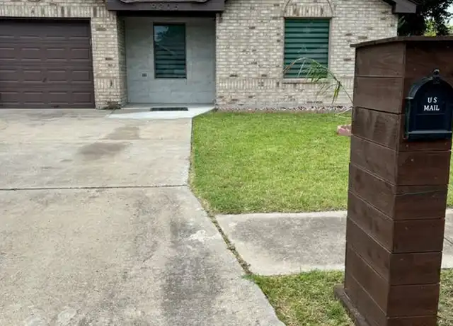 Property at 9205 N 30th St, McAllen, TX, 78504, 3 beds, 2 baths, [object Object]