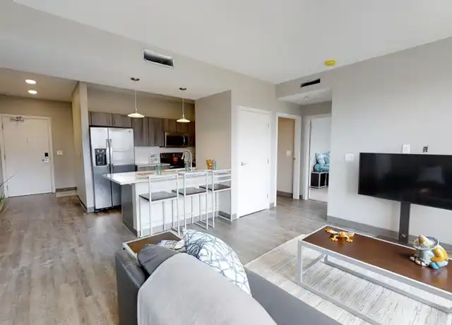 Property at 15 E Lane Ave Unit 307, Columbus, OH, 43201, 3 beds, 3 baths, [object Object]