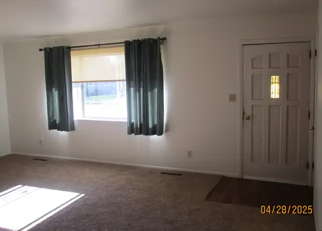 Property at 450 Crestmoor Rd, Canon City, CO, 81212, 3 beds, 1 bath, [object Object]