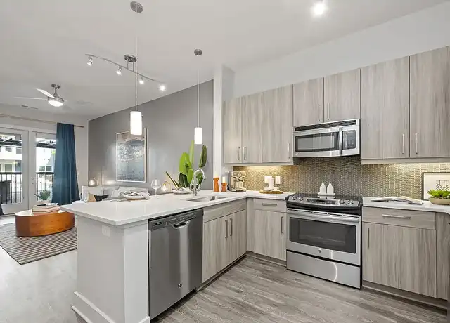 Property at Circa Uptown - 360 S Graham St, Charlotte, NC, 28202, 0-1 beds, 1 bath, [object Object]