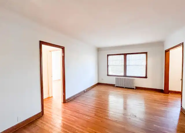 Property at 26 W 22nd St Unit 208, Minneapolis, MN, 55404, 1 bed, 1 bath, [object Object]