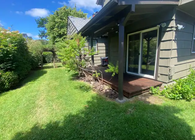 Property at 1669 Mill St, Eugene, OR, 97401, 2 beds, 1 bath, [object Object]