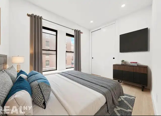Property at 704 8th Ave Unit 2F, Brooklyn, NY, 11215, 4 beds, 2 baths, [object Object]