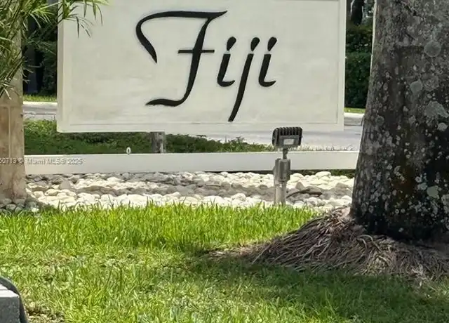 Property at 152 SE 29th Ave #6, Homestead, FL, 33033, 3 beds, 2.5 baths, [object Object]