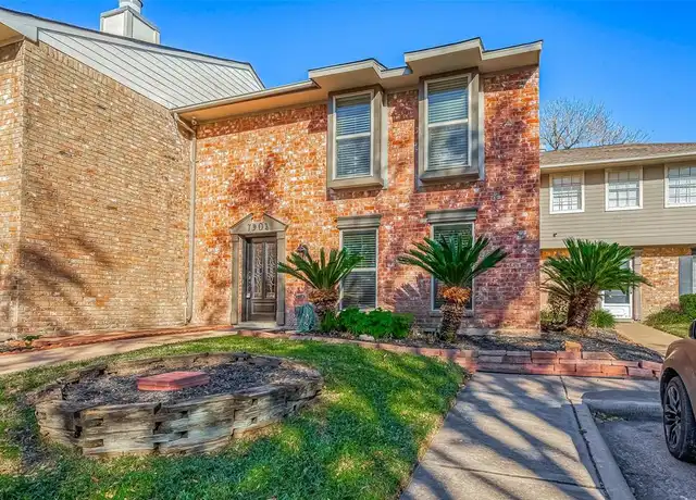 Property at 7904 Kendalia Dr, Houston, TX, 77036, 3 beds, 3 baths, [object Object]