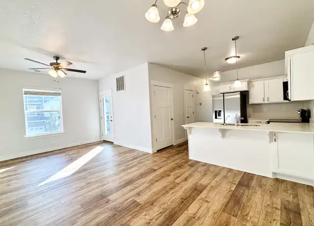 Property at 13049 S Cannavale Ln, Herriman, UT, 84096, 3 beds, 2 baths, [object Object]