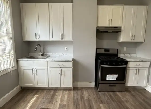 Property at 152 Inslee Pl Unit 1, Elizabeth, NJ, 07206, 2 beds, 1 bath, [object Object]