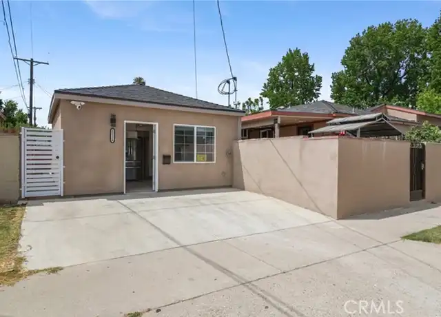 Property at 15120 Lanark St, Panorama City, CA, 91402, 1 bed, 1 bath, [object Object]