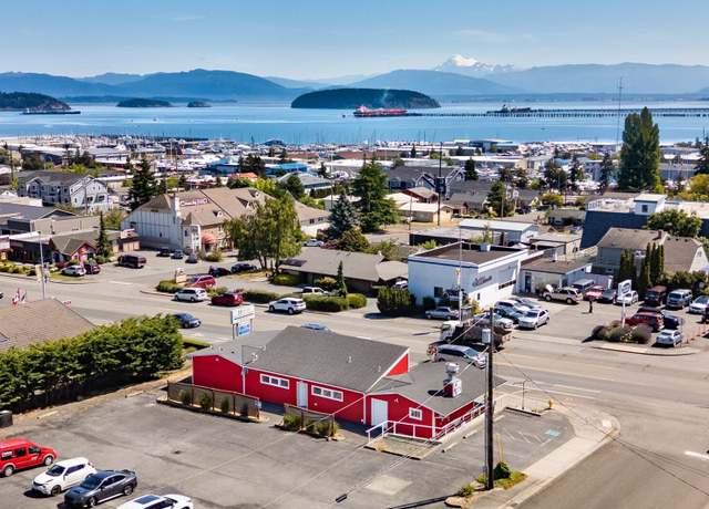 Photo of 3320 Commercial Ave, Anacortes, WA 98221