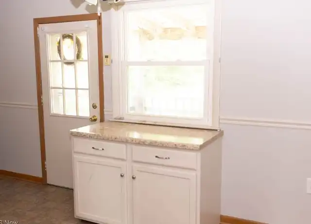 Property at 1330 James Cir Unit 1, Zanesville, OH, 43701, 2 beds, 2 baths, [object Object]