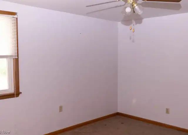 Property at 1330 James Cir Unit 1, Zanesville, OH, 43701, 2 beds, 2 baths, [object Object]