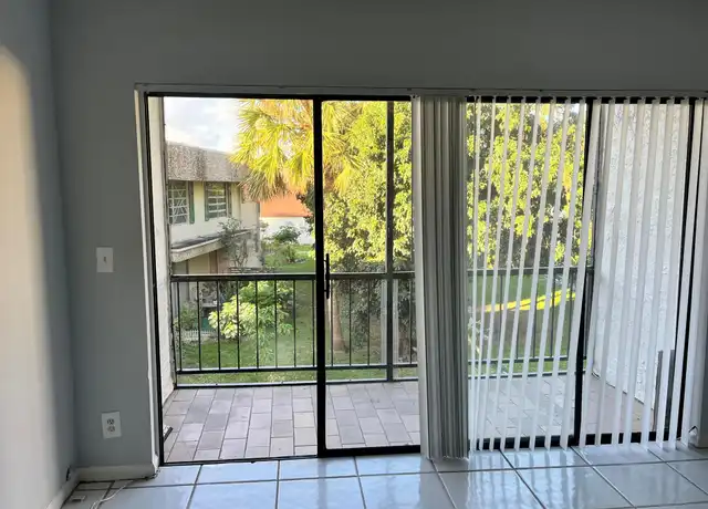 Property at 1195 NW 16th Ave Unit 4, Boca Raton, FL, 33486, 2 beds, 2 baths, [object Object]
