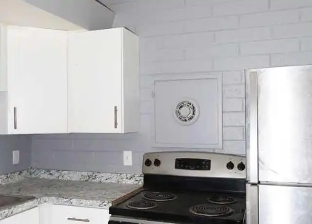 Property at 4401 N 23rd Ave, Phoenix, AZ, 85015, 2 beds, 1 bath, [object Object]