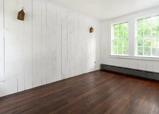 Property at 10 Ravenna Rd, West Roxbury, MA, 02132, 3 beds, 2 baths, [object Object]