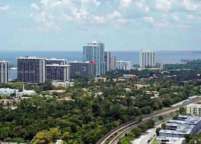 Property at 79 SW 12th St Unit 2612S, Miami, FL, 33130, 2 beds, 2 baths, [object Object]