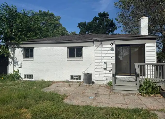Property at 28820 Park Ct, Madison Heights, MI, 48071, 3 beds, 2 baths, [object Object]