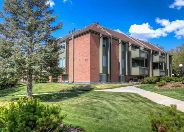 Property at 1174 S Foothill Dr #423, Salt Lake City, UT, 84108, 1 bed, 1 bath, [object Object]