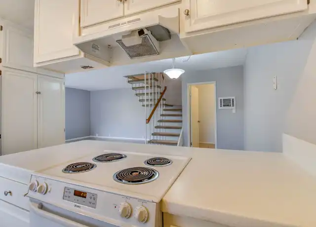 Property at 10123 Caminito Zar, San Diego, CA, 92126, 3 beds, 1.5 baths, [object Object]