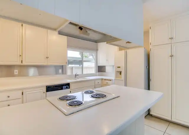 Property at 10123 Caminito Zar, San Diego, CA, 92126, 3 beds, 1.5 baths, [object Object]