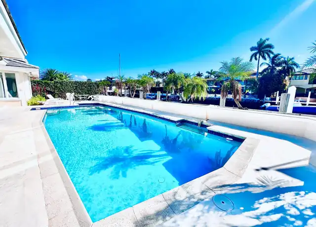 Property at 10 Isla Bahia Dr, Fort Lauderdale, FL, 33316, 3 beds, 2.5 baths, [object Object]