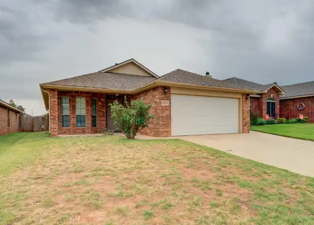Property at 6921 95th St, Lubbock, TX, 79424, 3 beds, 2 baths, [object Object]