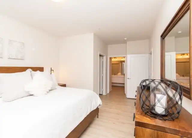 Property at 100 Lexington St Unit 3303, Windsor, CT, 06095, 2 beds, 2 baths, [object Object]