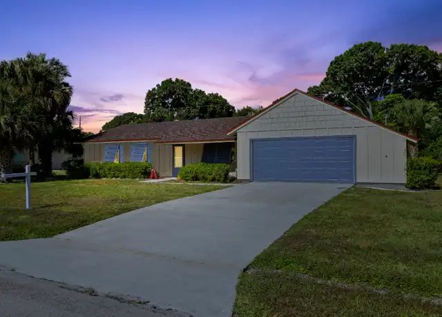 Property at 565 11th Ave, Vero Beach, FL, 32962, 3 beds, 2 baths, [object Object]